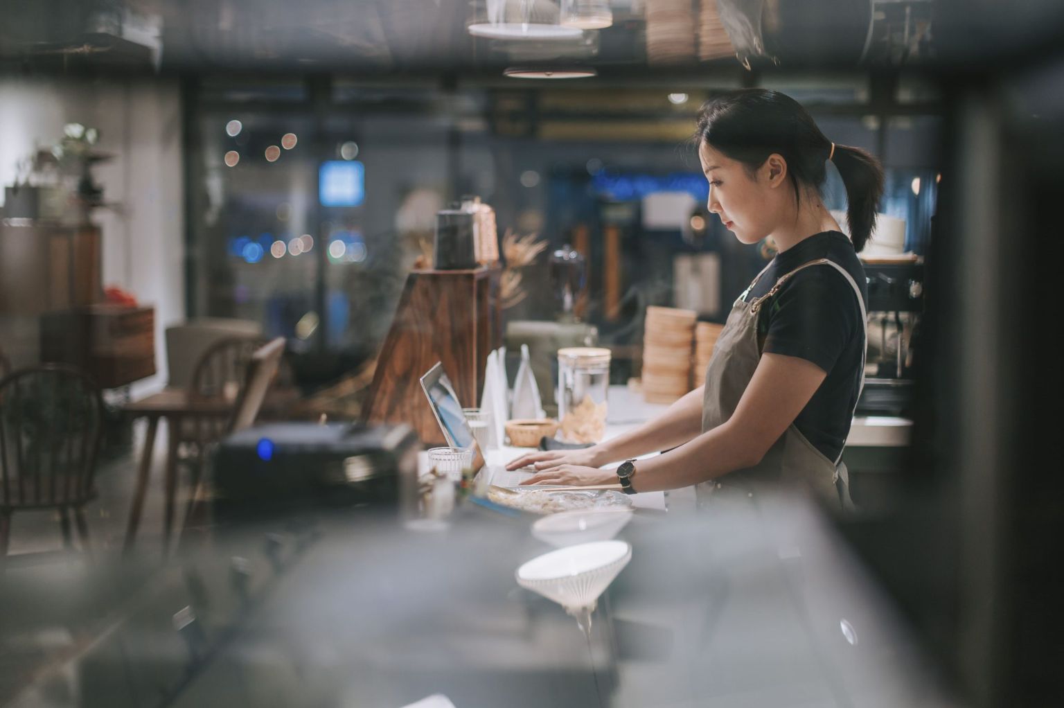 Three Ways Restaurant Operators Are Saving Money Through Restaurant Security Systems